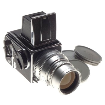 Hasselblad 500 C Chrome Body 6x6 Sonnar Zeiss 1:4 f=150mm Silver lens 4/150 WLF Hasselblad 500 C Chrome Body 6x6 Sonnar Zeiss 1:4 f=150mm Silver lens 4/150 WLF
