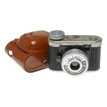RJ Ompex 1:9 f=25 sub-miniature spy film camera in leather case Kunik Walter