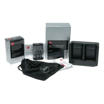 Leica USB-C Dual Charger BC-SCL6 with BP-SCL6 Lithium
